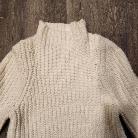 Leith Mockneck White Chunky Knit Sweater - Picture 3 of 5
